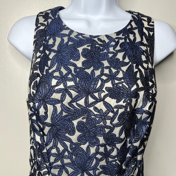 Kay Unger Open Back Blue Floral Embroidered Cocktail Dress - Picture 5 of 7